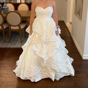 Hayley Paige Wedding Dress (Never Worn), Size 8